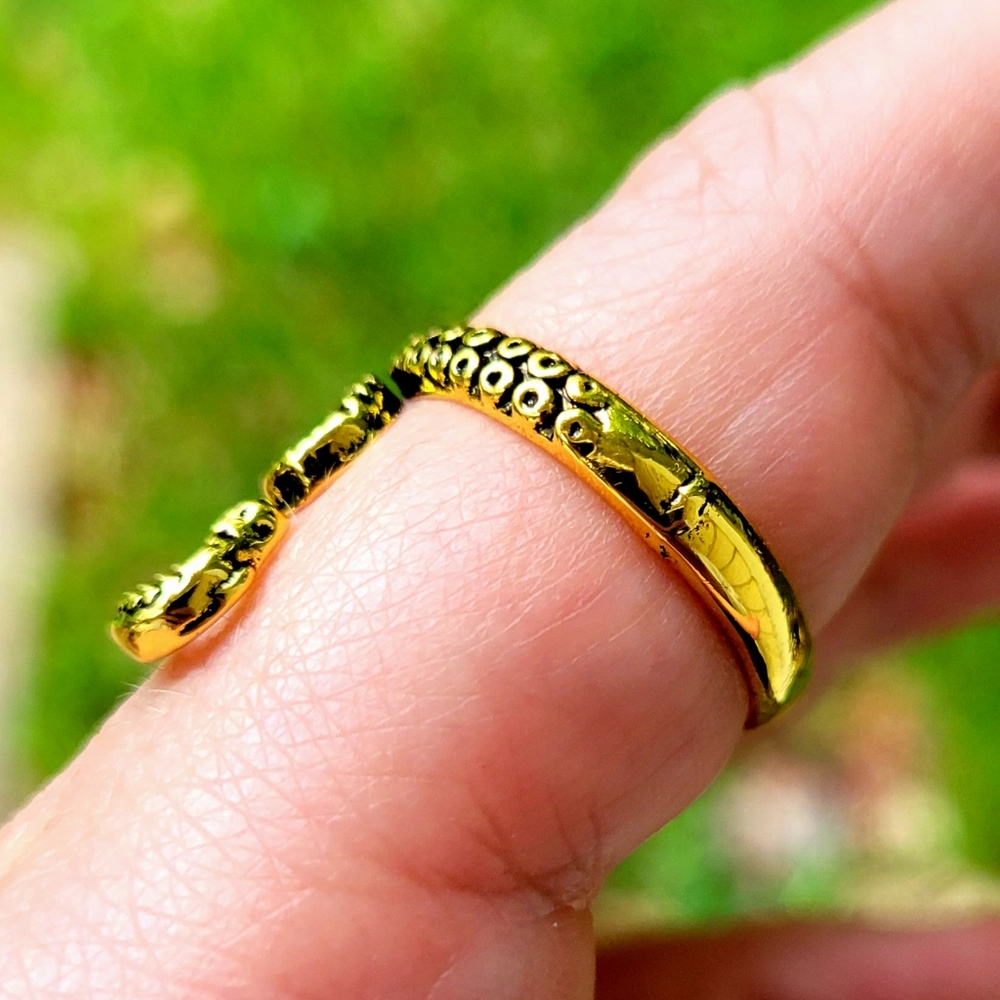Octopus Tentacle Gold Ring Adjustable Band One Size Fits All - Picture 5 of 9